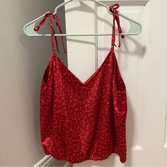 ✨MUST GO free ship! Socialite V-neck Banded Camisole in fuchsia/pink - Medium - Picture 3 of 5